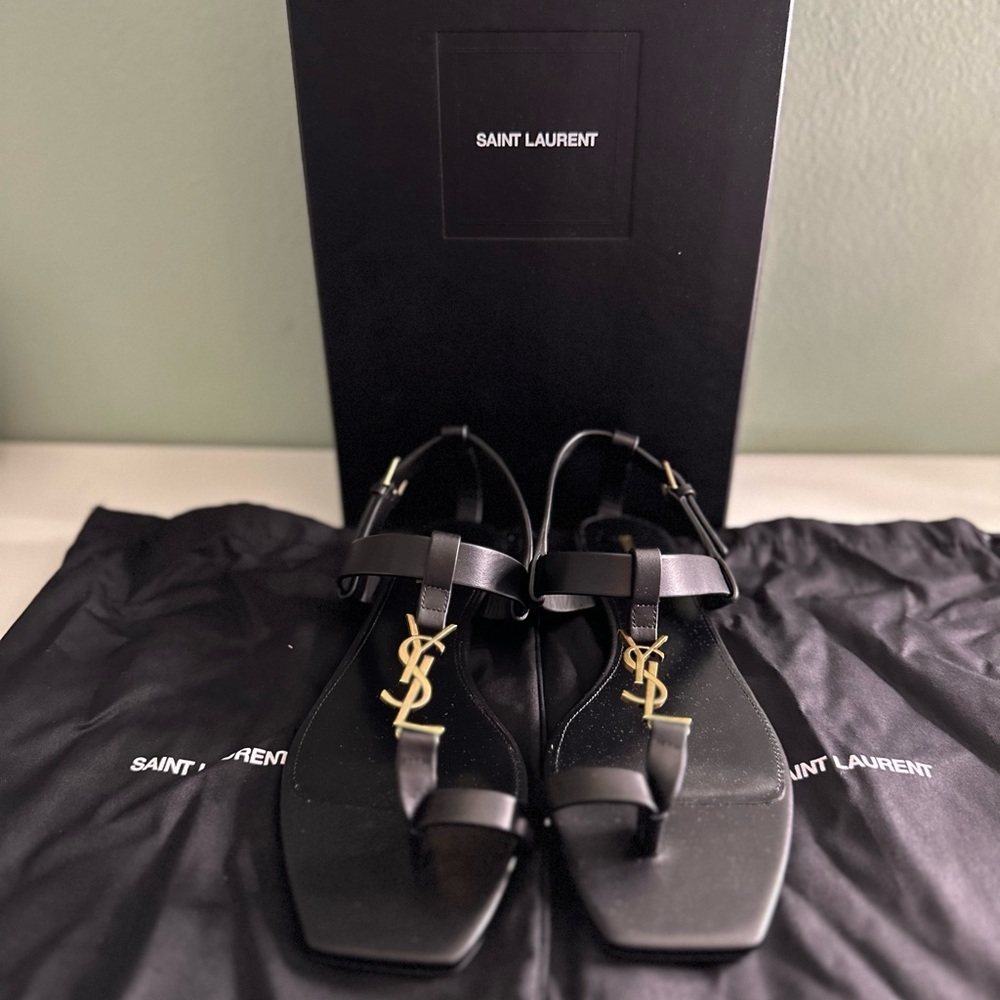 Brand new!!!! Never been worn